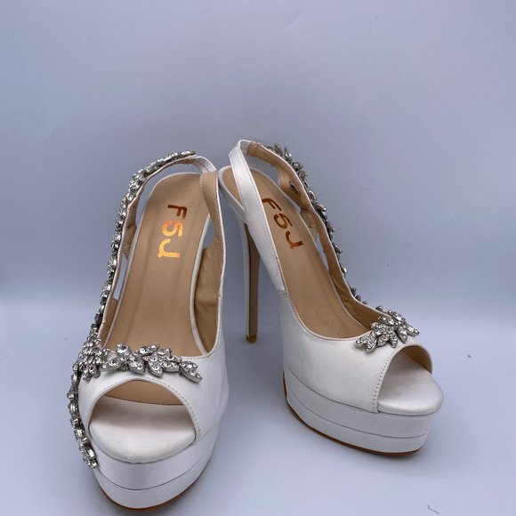 FSJ White Satin Slingback Bridal Heels Rhinestone - Picture 3 of 10